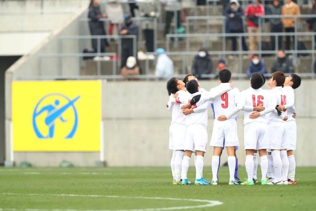 俱乐部杯-黄明依17分广东负江苏 四川胜吉林