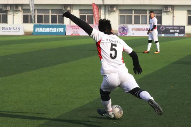 42支队伍澧水竞渡 2026湖南省龙舟超级联赛选拔赛慈利站收官